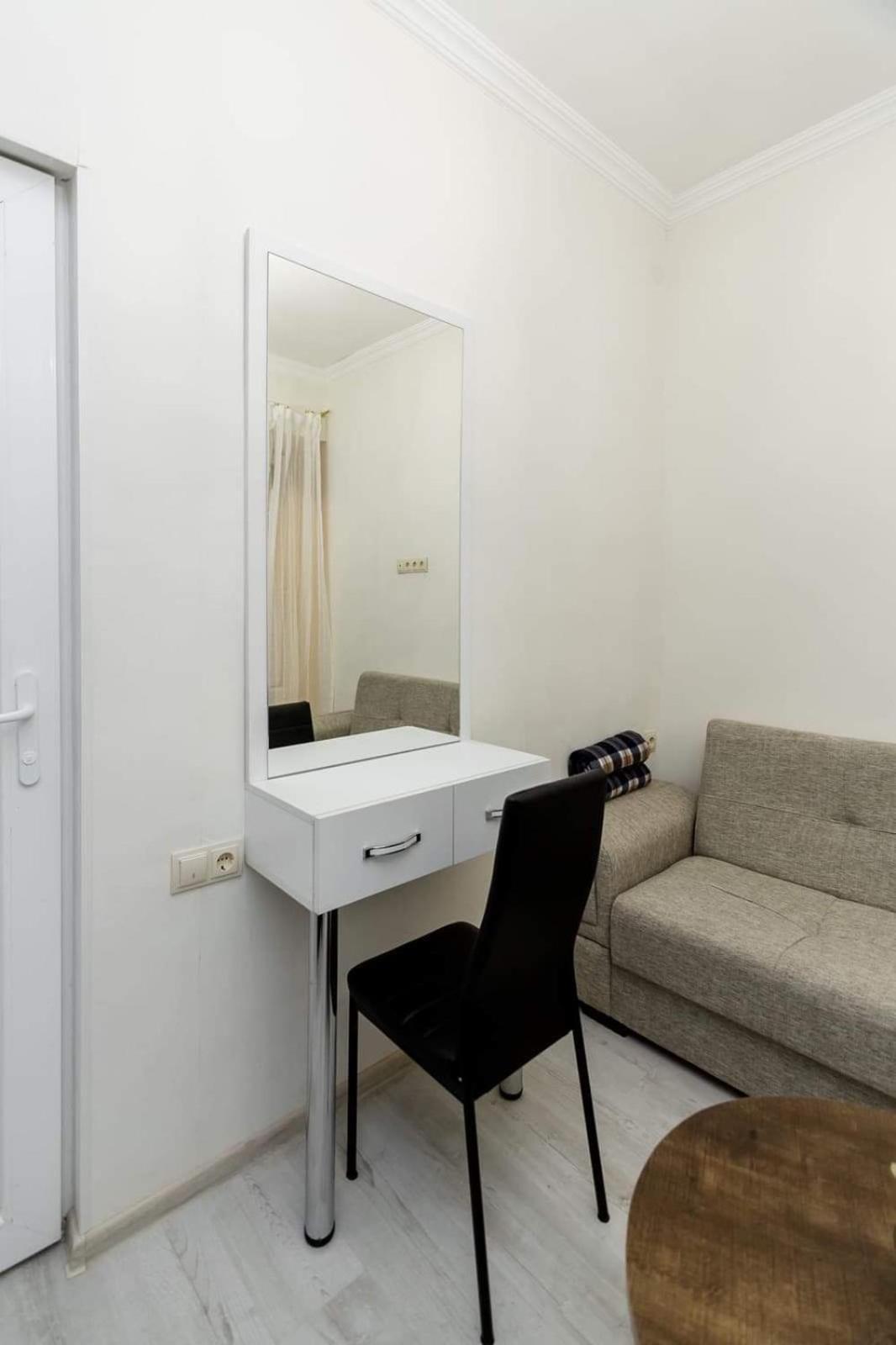 Nina'S Apartaments Tbilisi Ngoại thất bức ảnh